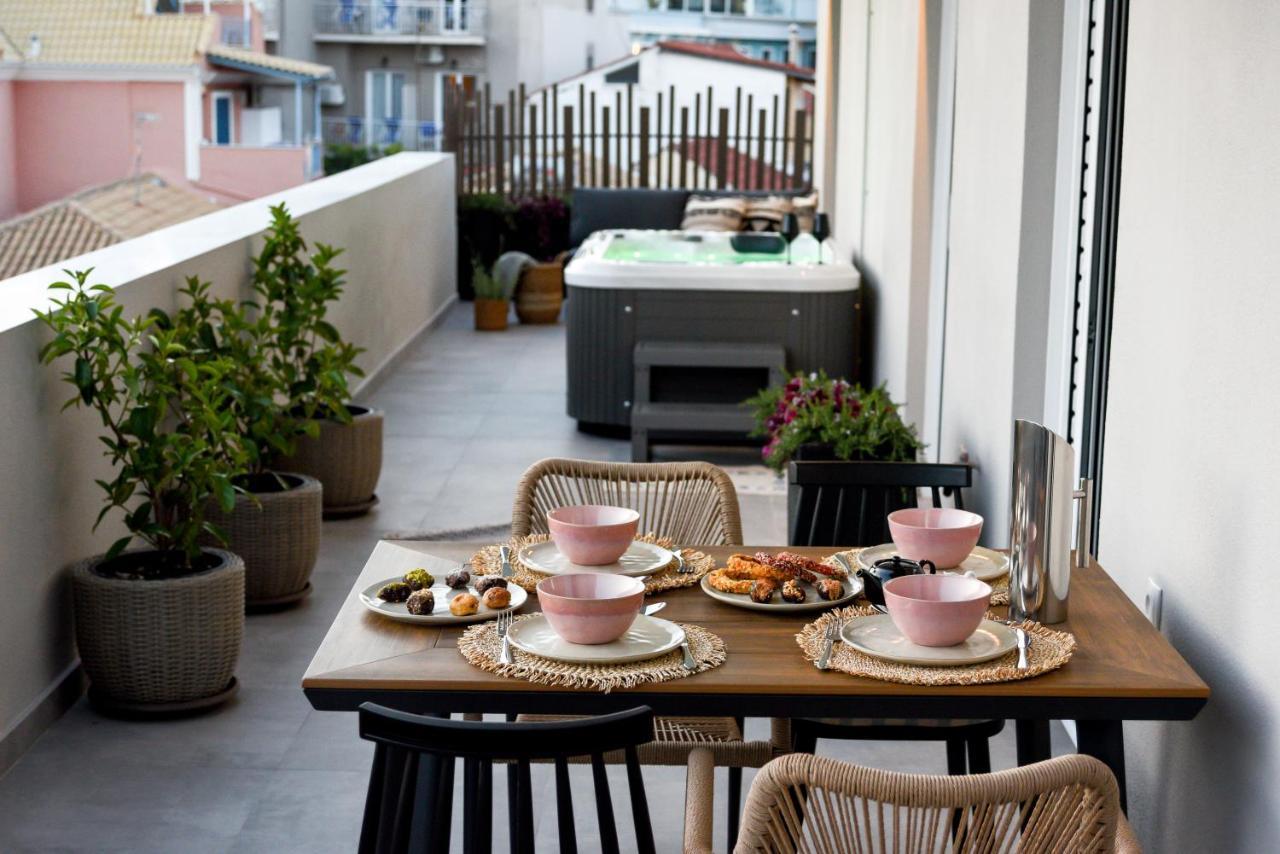 Ambient Living Lofts Lägenhet Preveza Exteriör bild